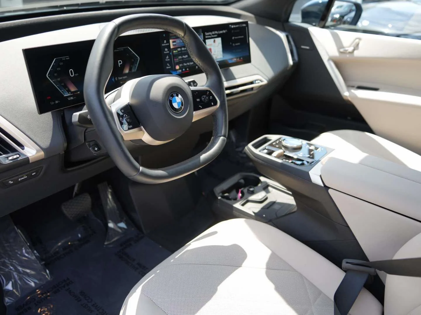 Used 2026 Arctic Race Blue Metallic BMW xDrive45 Sports Activity Vehicle image 14