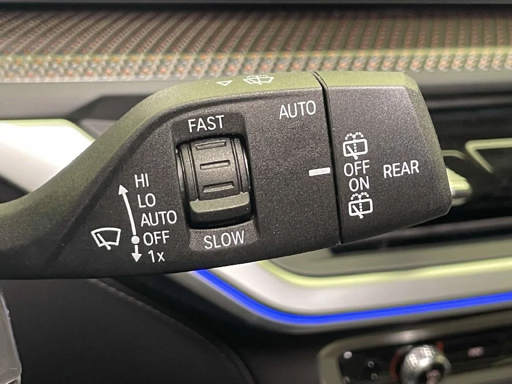 New 2027 Black BMW Label image 35
