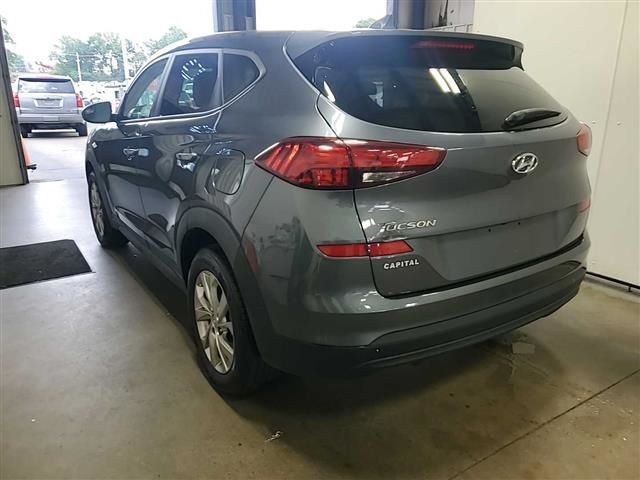 Used 2021 Gray Hyundai SE image 17