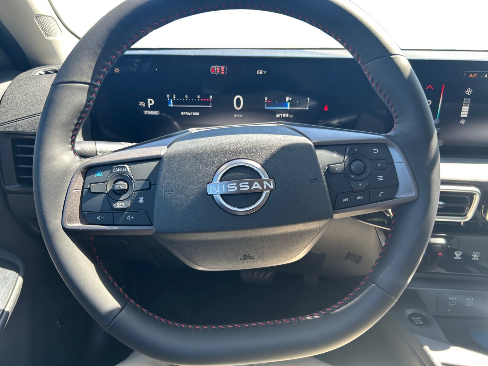 New 2027 Aspen White TriCoat / Super Black Two-tone Nissan SR image 10