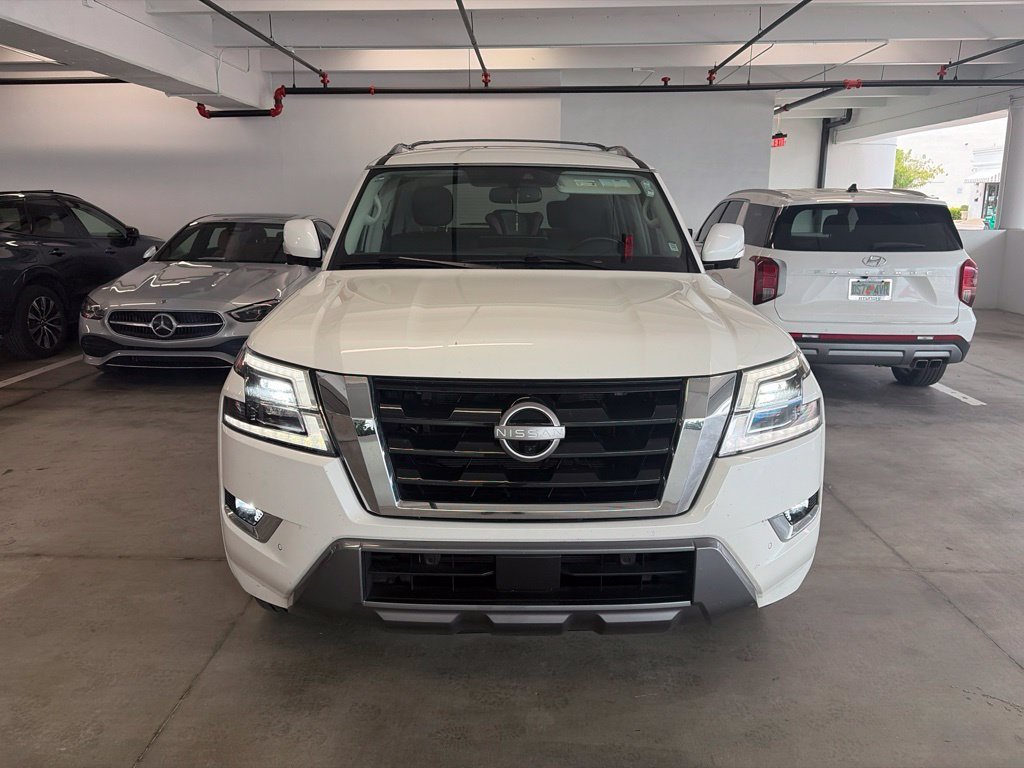 Used 2023 White Nissan SL image 2