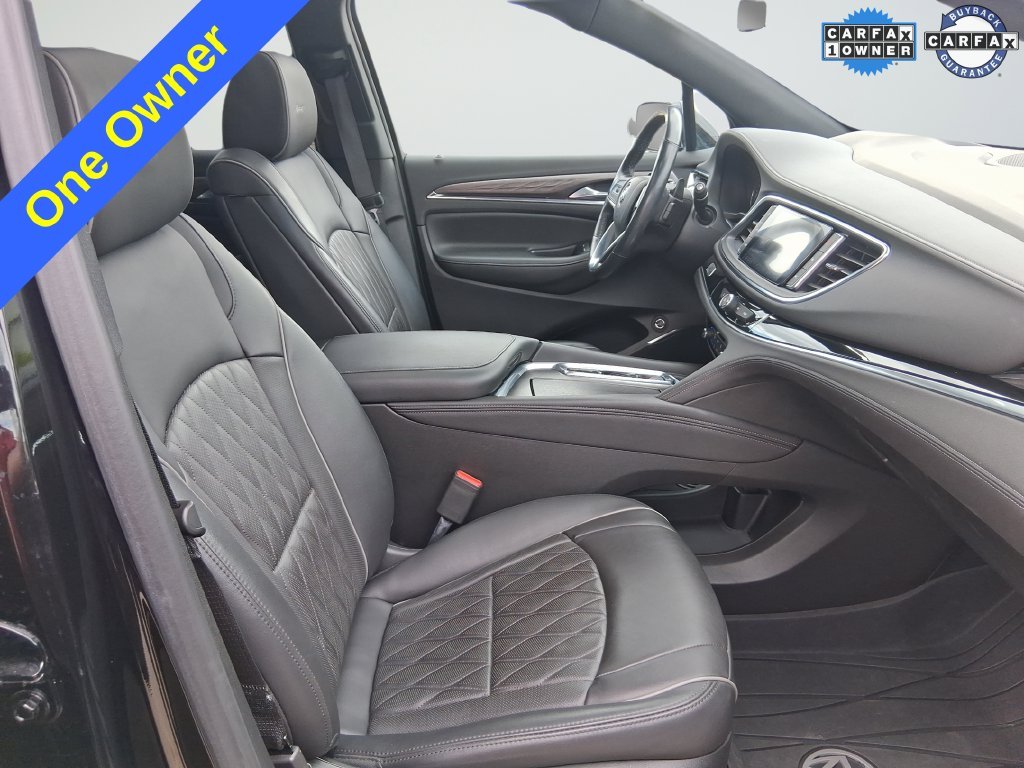 Used 2023 Black Buick Avenir image 25