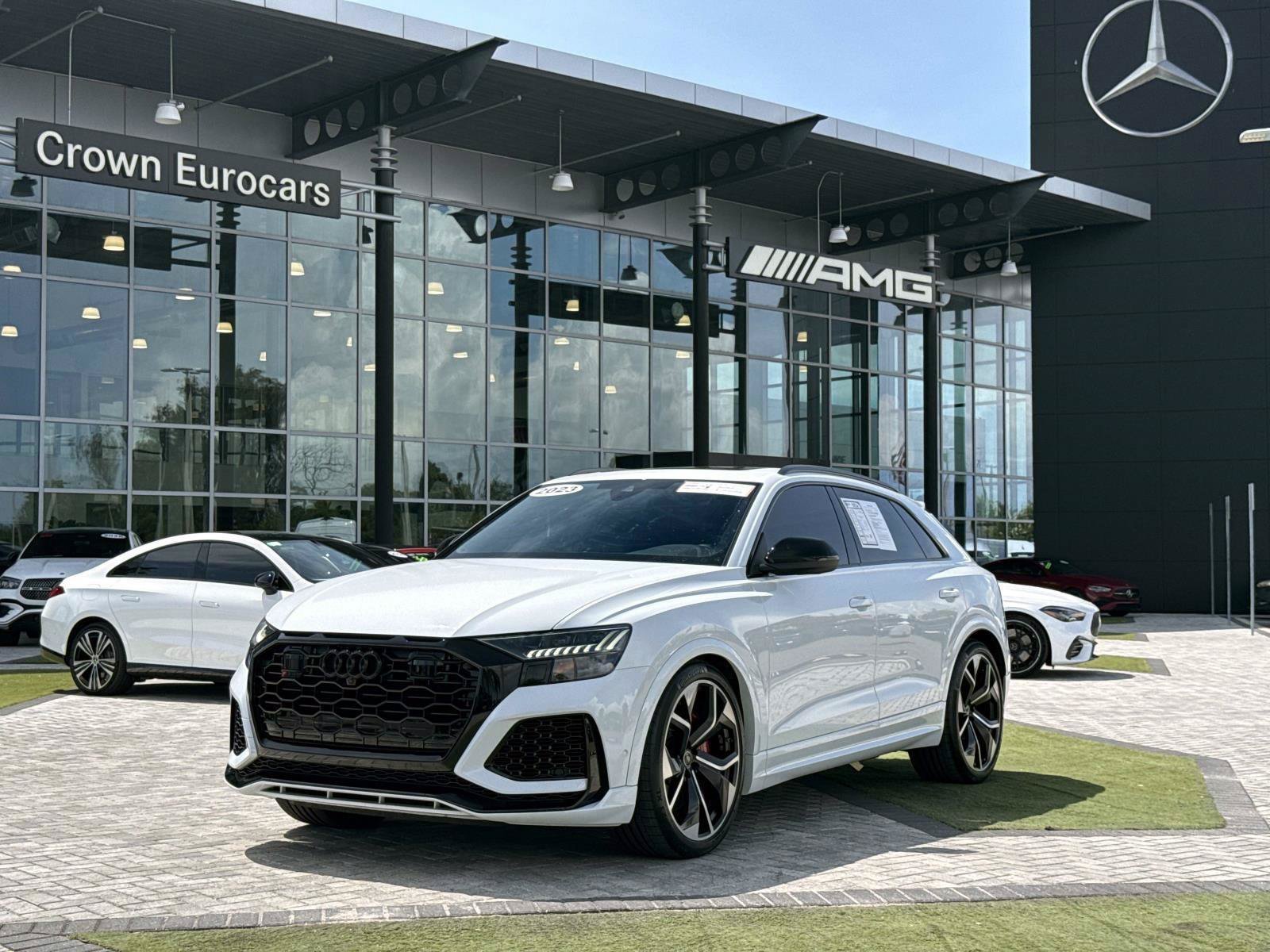 2023 Audi RS Q8 -'s photo