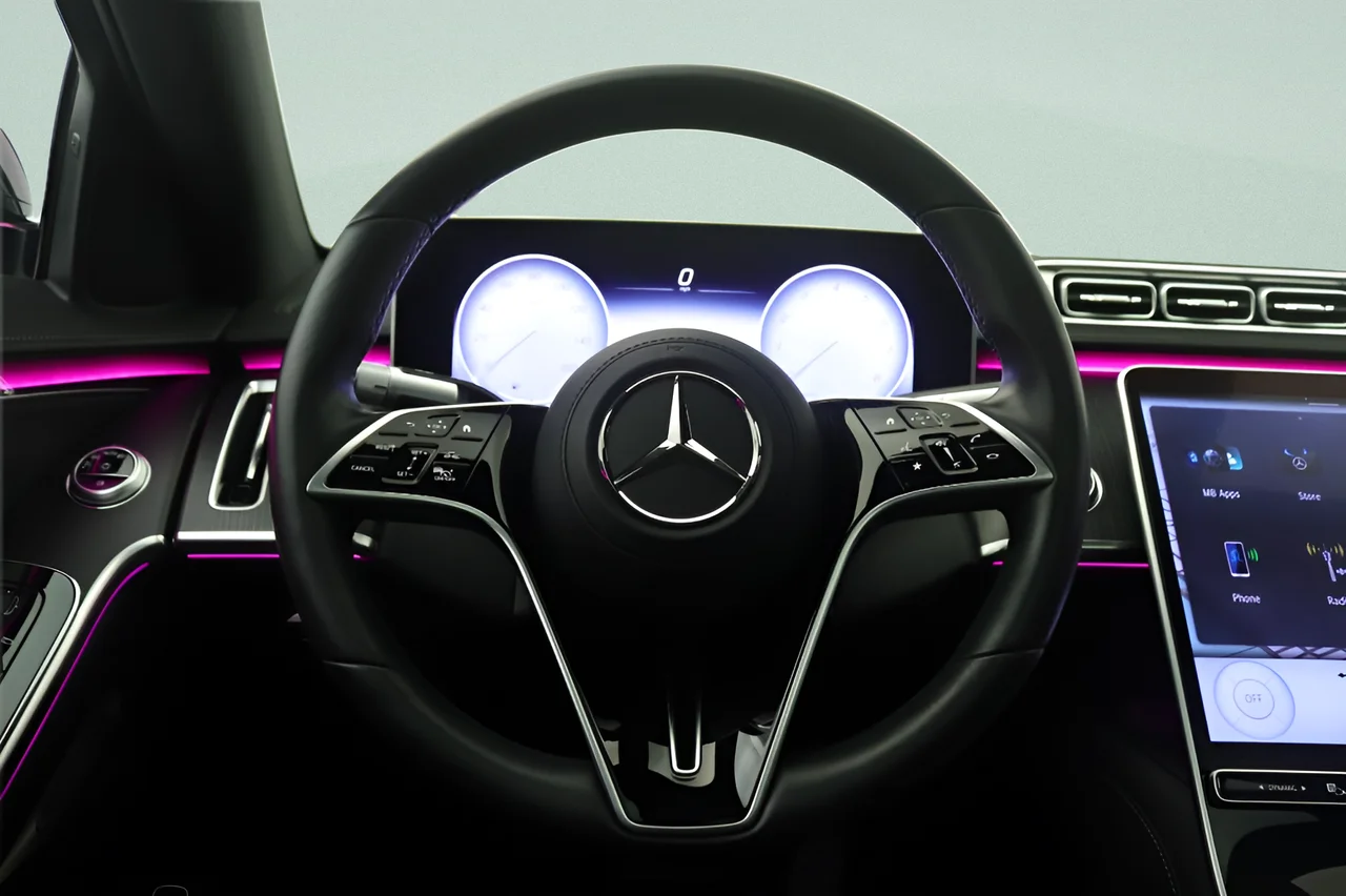 Certified Used 2023 Gray Mercedes-Benz S 500 4MATIC® AMG® Line image 8
