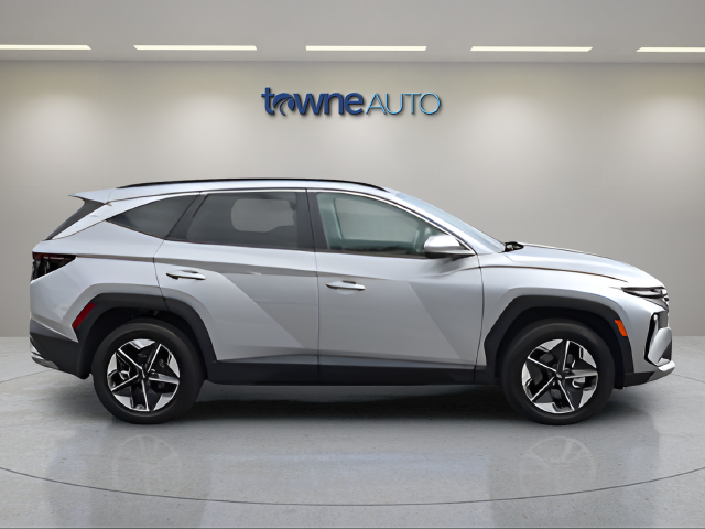 2025 Hyundai Tucson SEL Convenience - Photo 8