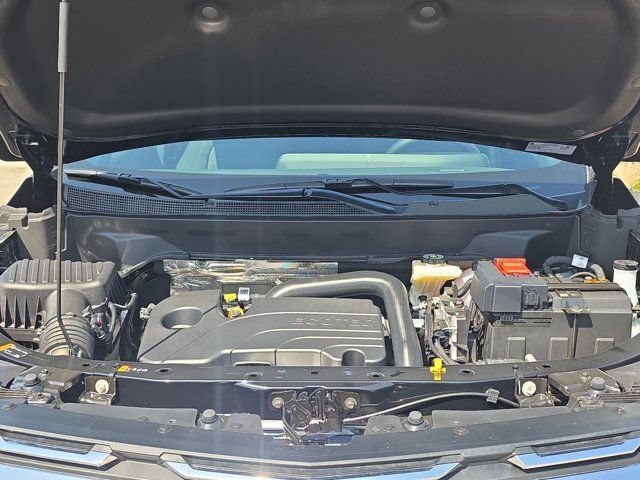 2027 Chevrolet Equinox LT - Photo 21