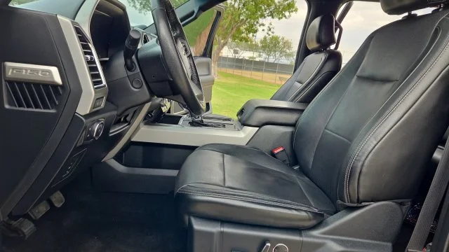Used 2015 Black Ford  image 12
