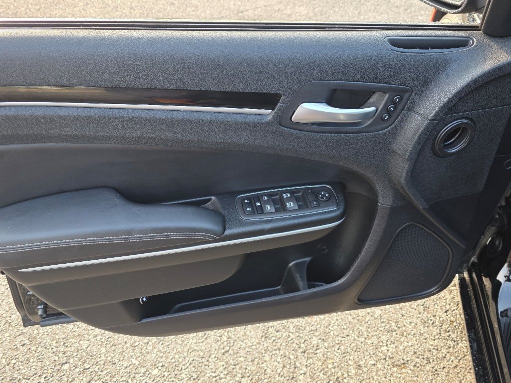 Used 2023 Gloss Black Chrysler S image 32
