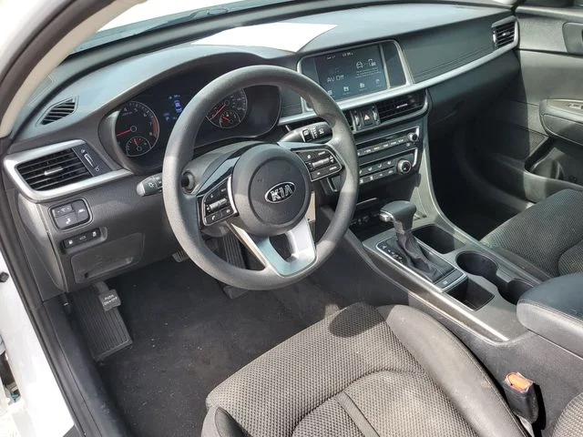 Used 2020 White Kia LX image 17
