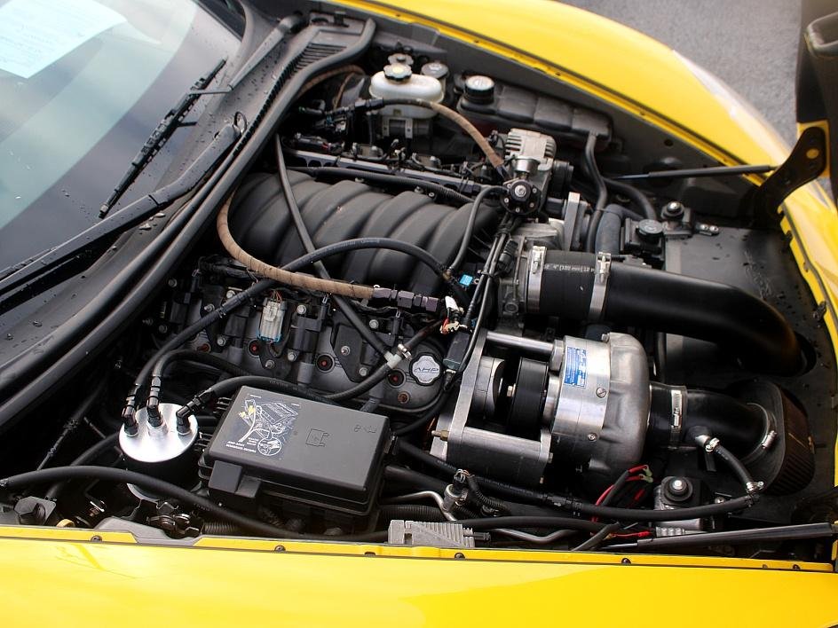 Used 2009 Yellow Chevrolet Z06 image 15
