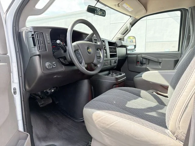 Used 2024 White Chevrolet Work Van image 19