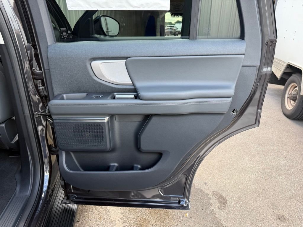 New 2027 Dark Matter Gray Metallic Ford Active image 23