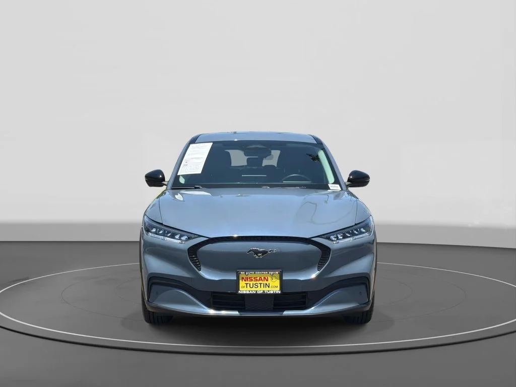 Used 2023 Vapor Blue Metallic Ford Select image 2