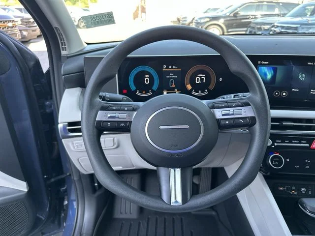 Used 2025 Blue Hyundai SEL image 15
