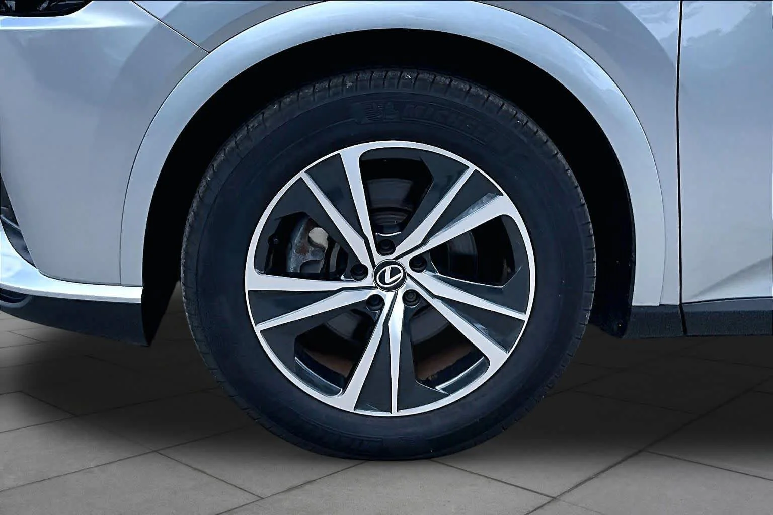 Used 2024 Iridium Lexus  image 11