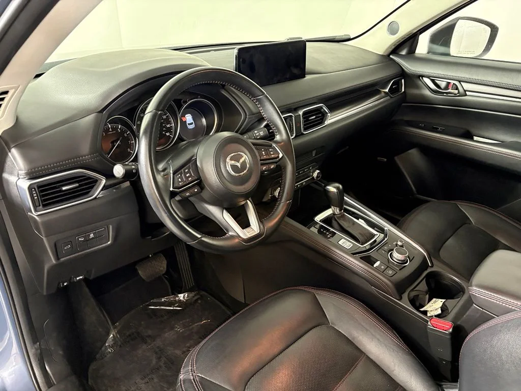 Used 2024 Gray Mazda 2.5 S Carbon Edition image 17