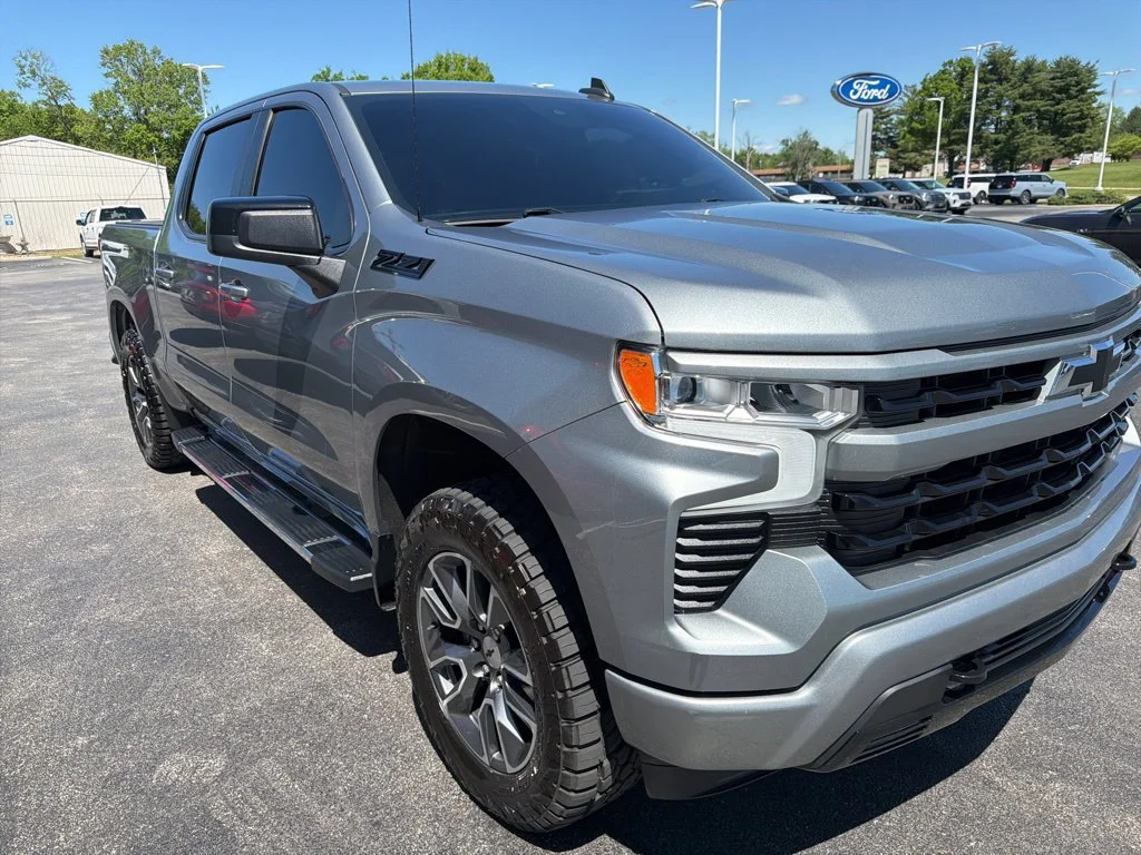 Used 2023 Sterling Gray Metallic Chevrolet RST image 6