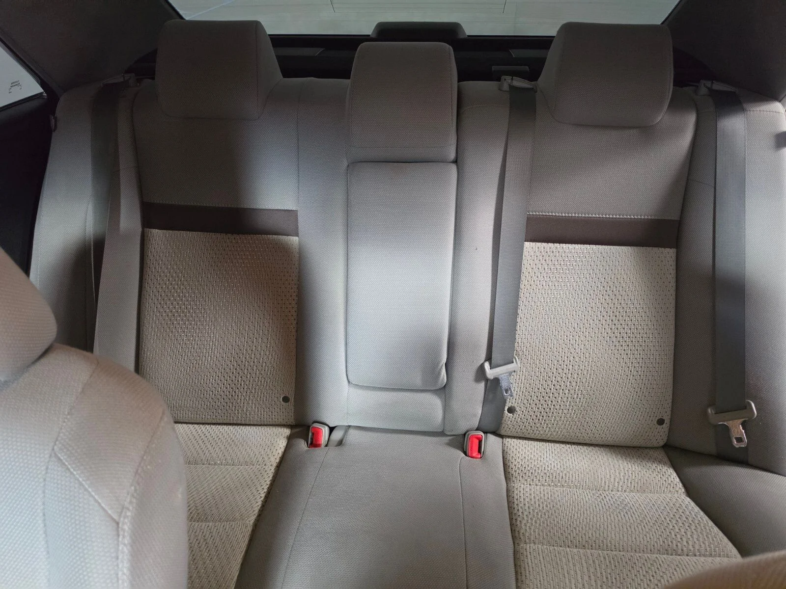Used 2012 Gray Toyota LE image 16