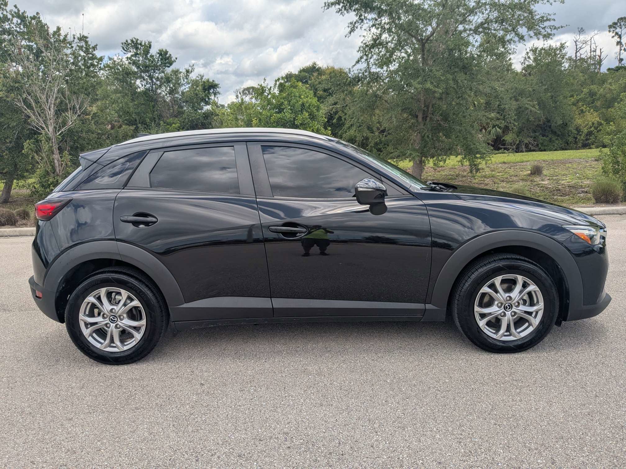 Used 2021 Jet Black Mica Mazda Sport image 4