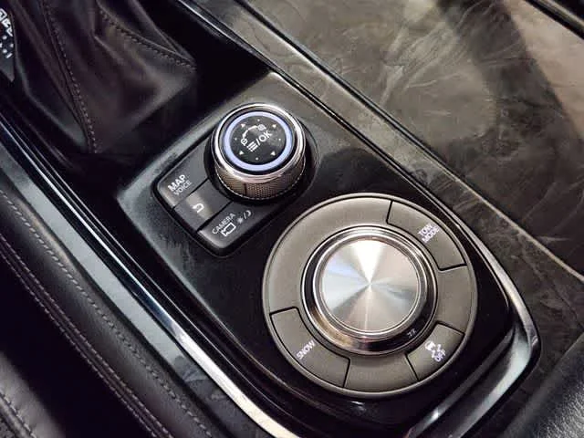 Used 2020 Hermosa Blue INFINITI LUXE image 21