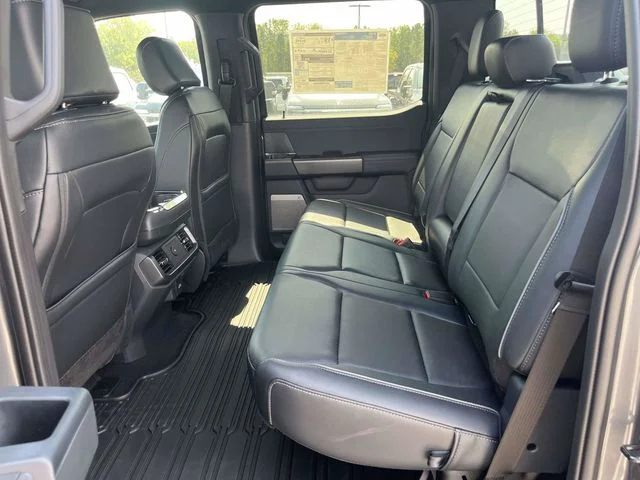 New 2026 Gray Ford Lariat image 9