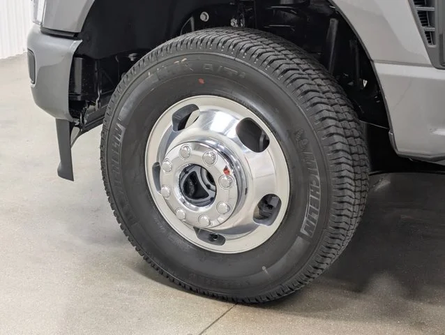 New 2026 Carbonized Gray Metallic Ford F-350® XL image 38