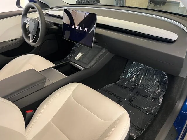 Used 2025 Blue Tesla Standard image 34