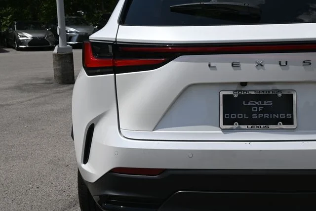 Certified Used 2025 EMINENT WHITE PEARL Lexus 350 Premium image 5