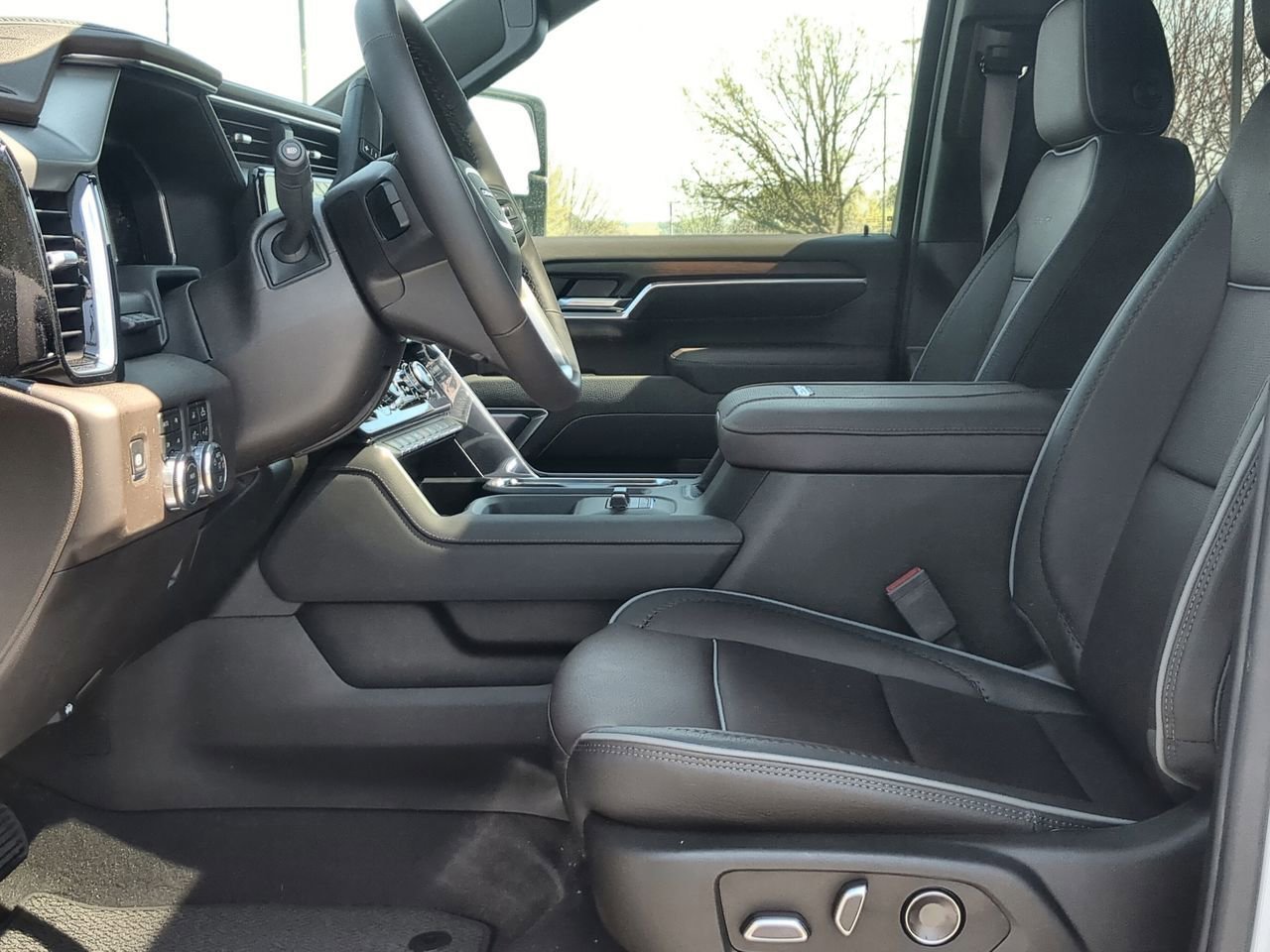 2026 GMC Sierra 2500HD Denali - Photo 20