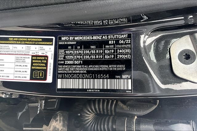 Used 2022 Gray Mercedes-Benz GLC 300 image 32