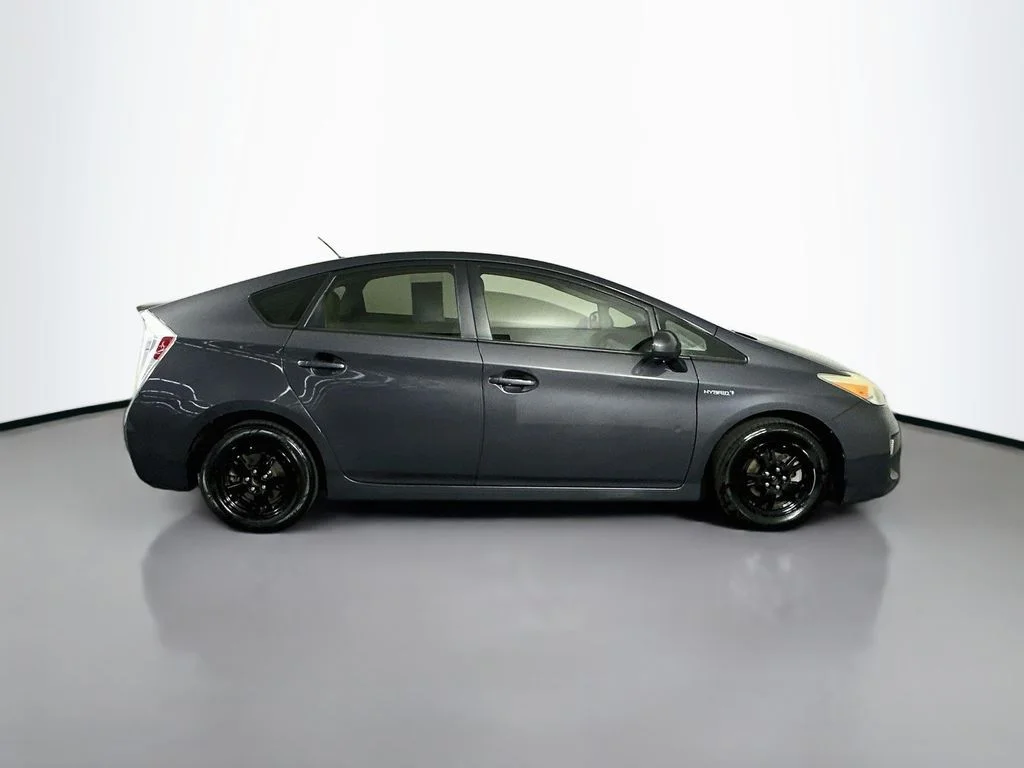 Used 2012 Winter Gray Metallic Toyota Two image 9