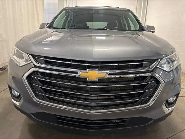 Used 2020 Chevrolet Traverse 1LT with VIN 1GNERGKW3LJ122041 for sale in Defiance, OH