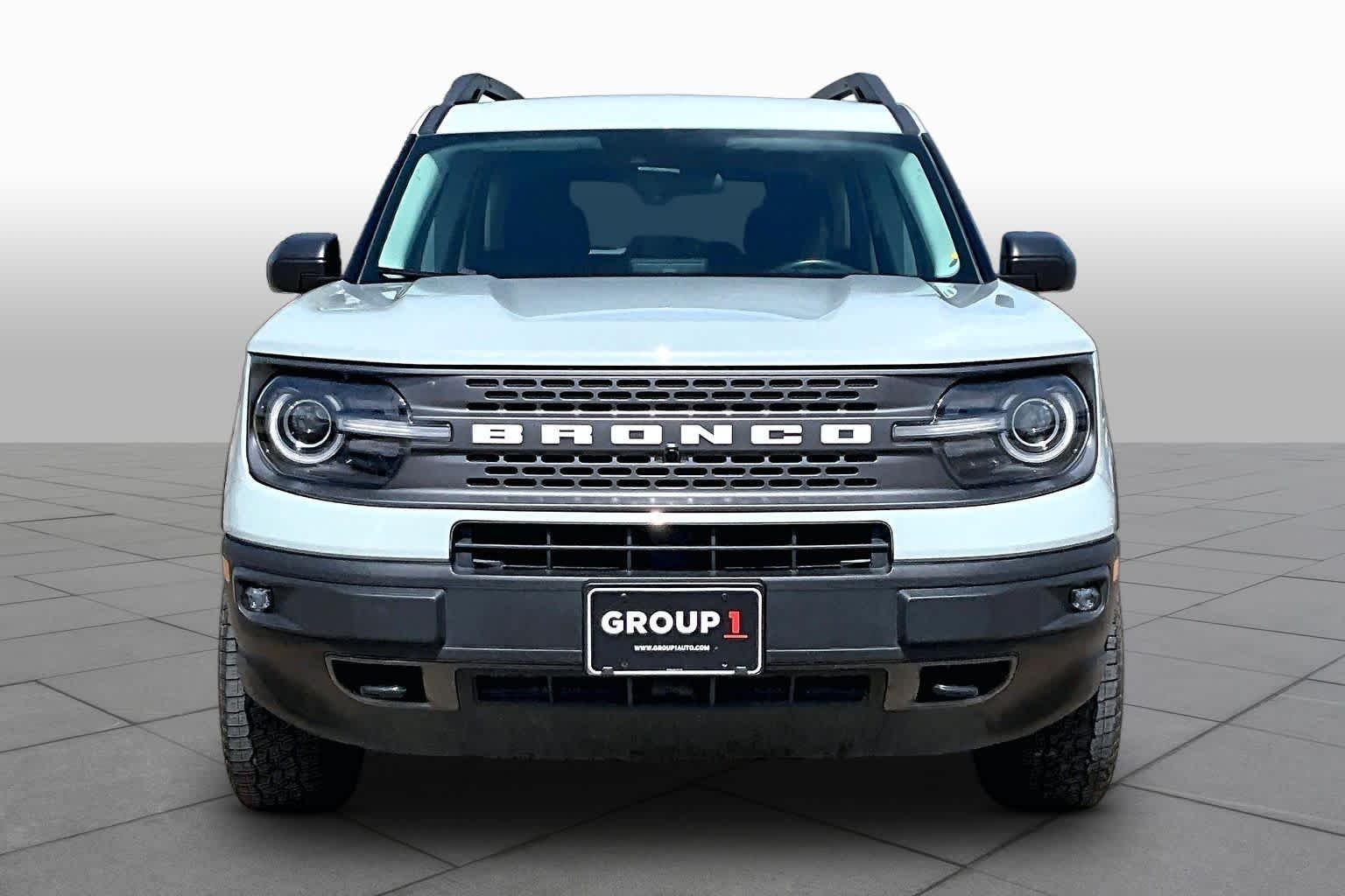 Used 2023 Cactus Gray Ford Badlands image 3