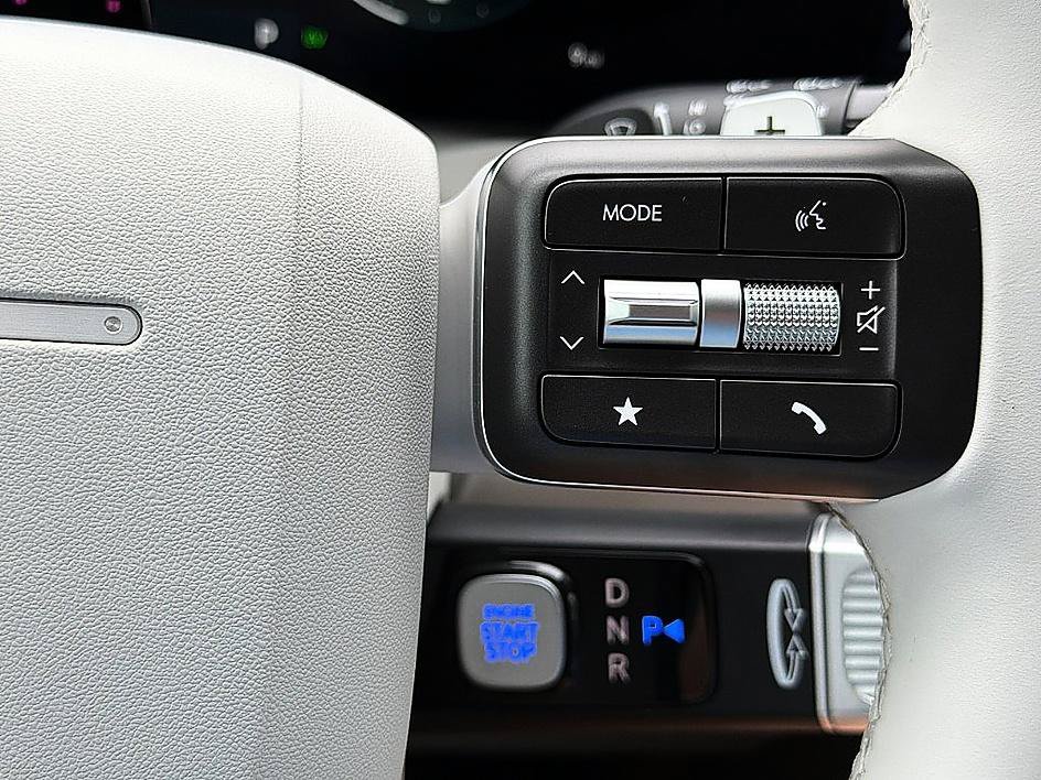 New 2026 Creamy White Pearl Hyundai Blue SEL 7P image 14