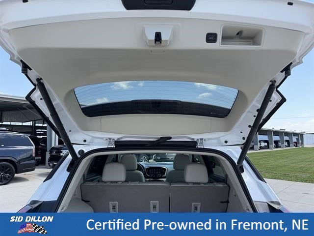 Certified Used 2024 White Frost Tricoat GMC Denali image 13