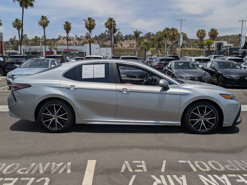 Used 2021 Silver Toyota SE image 3