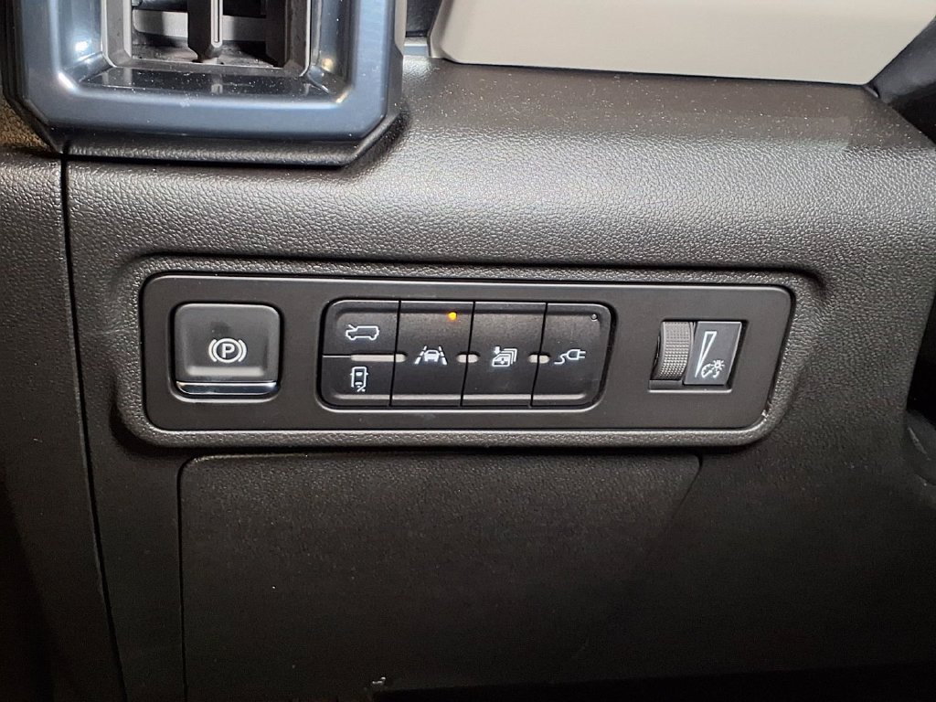 2026 GMC HUMMER EV 2X - Photo 16