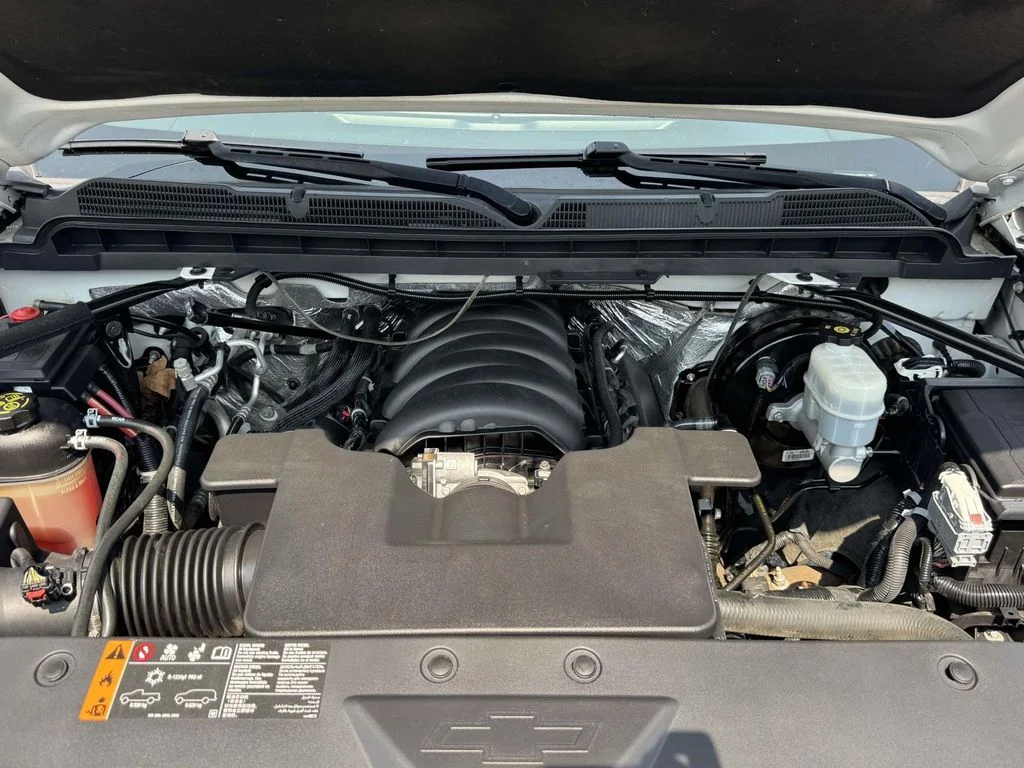 Used 2018 White Chevrolet LTZ image 13