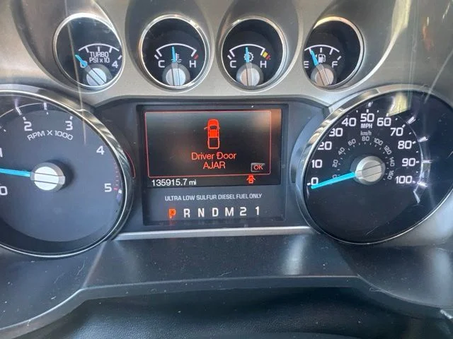 Used 2015 White Platinum Tri-Coat Metallic Ford Lariat image 11