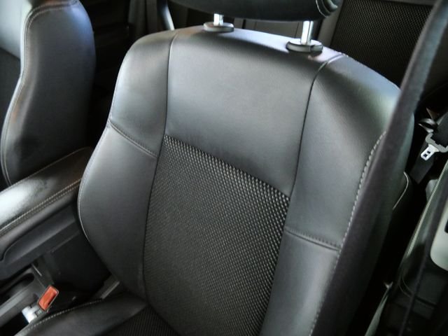 Used 2015 Gray Jeep Latitude image 16