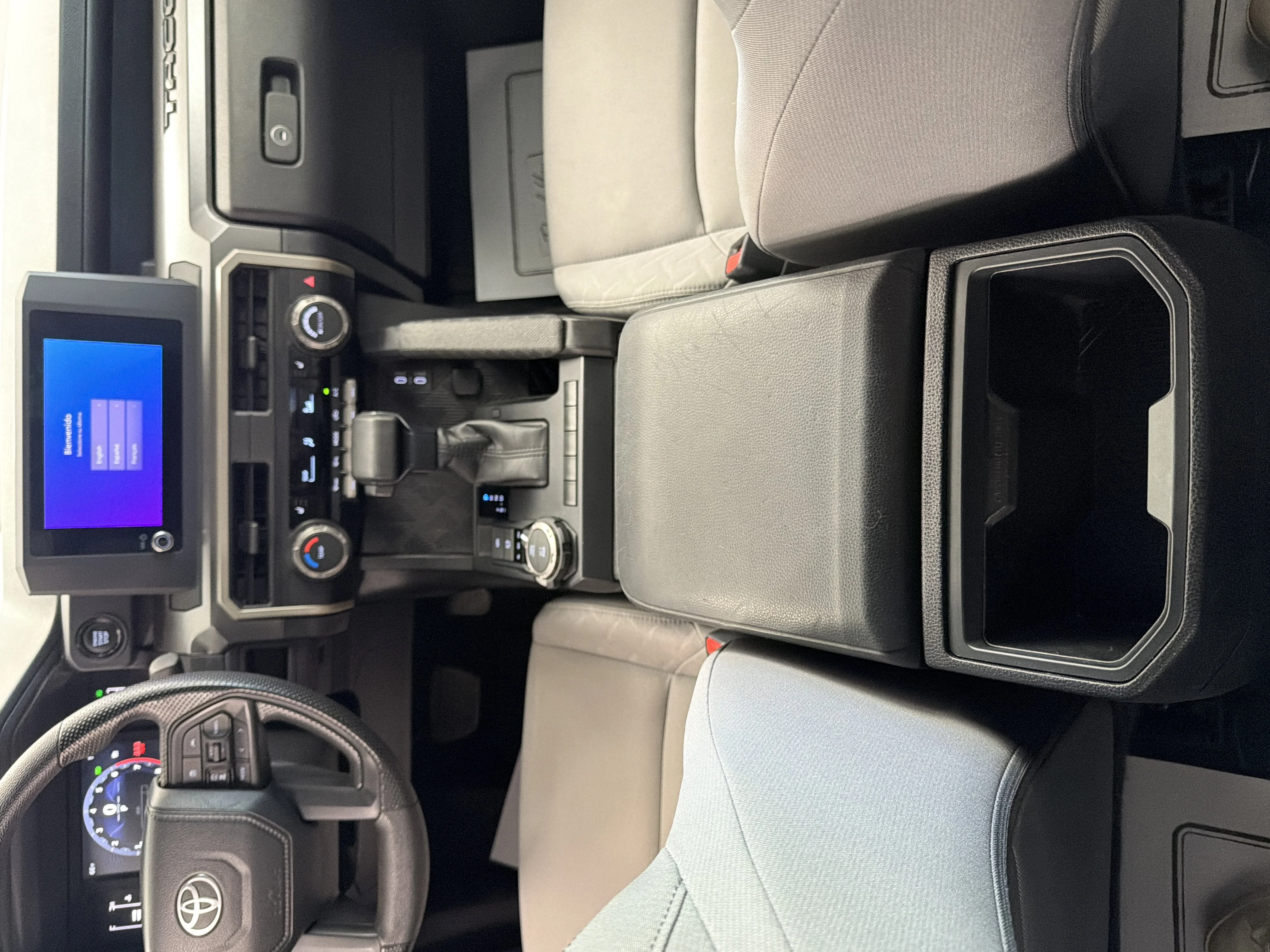 2024 Toyota Tacoma SR5 - Photo 15