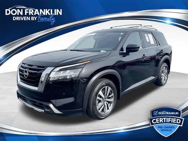 2023 Nissan Pathfinder SL