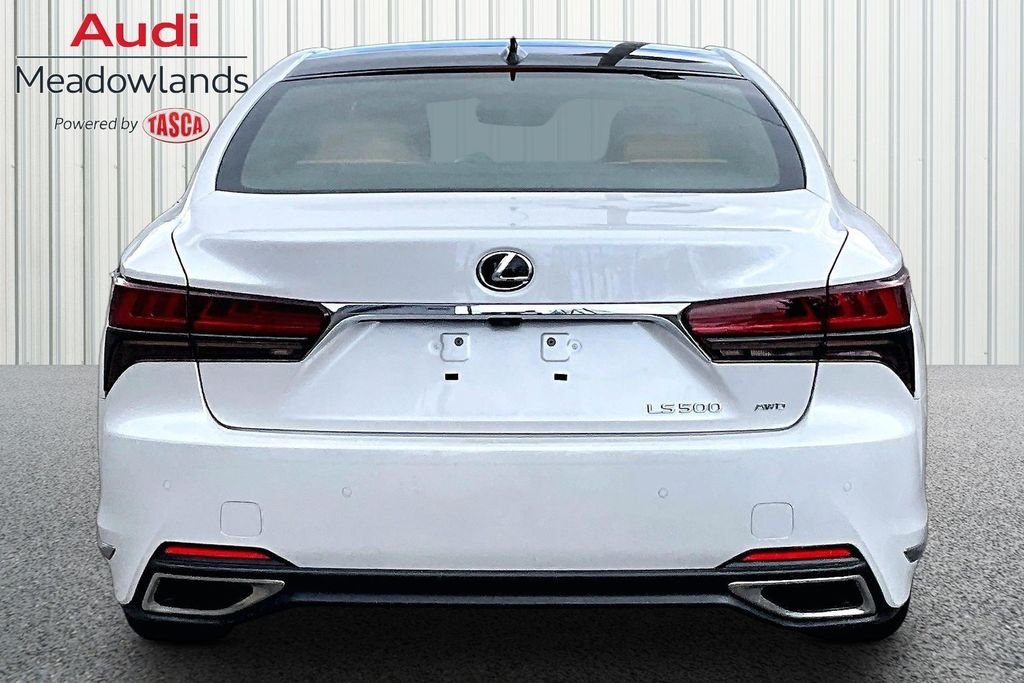 Used 2023 White Lexus 500 Base image 5