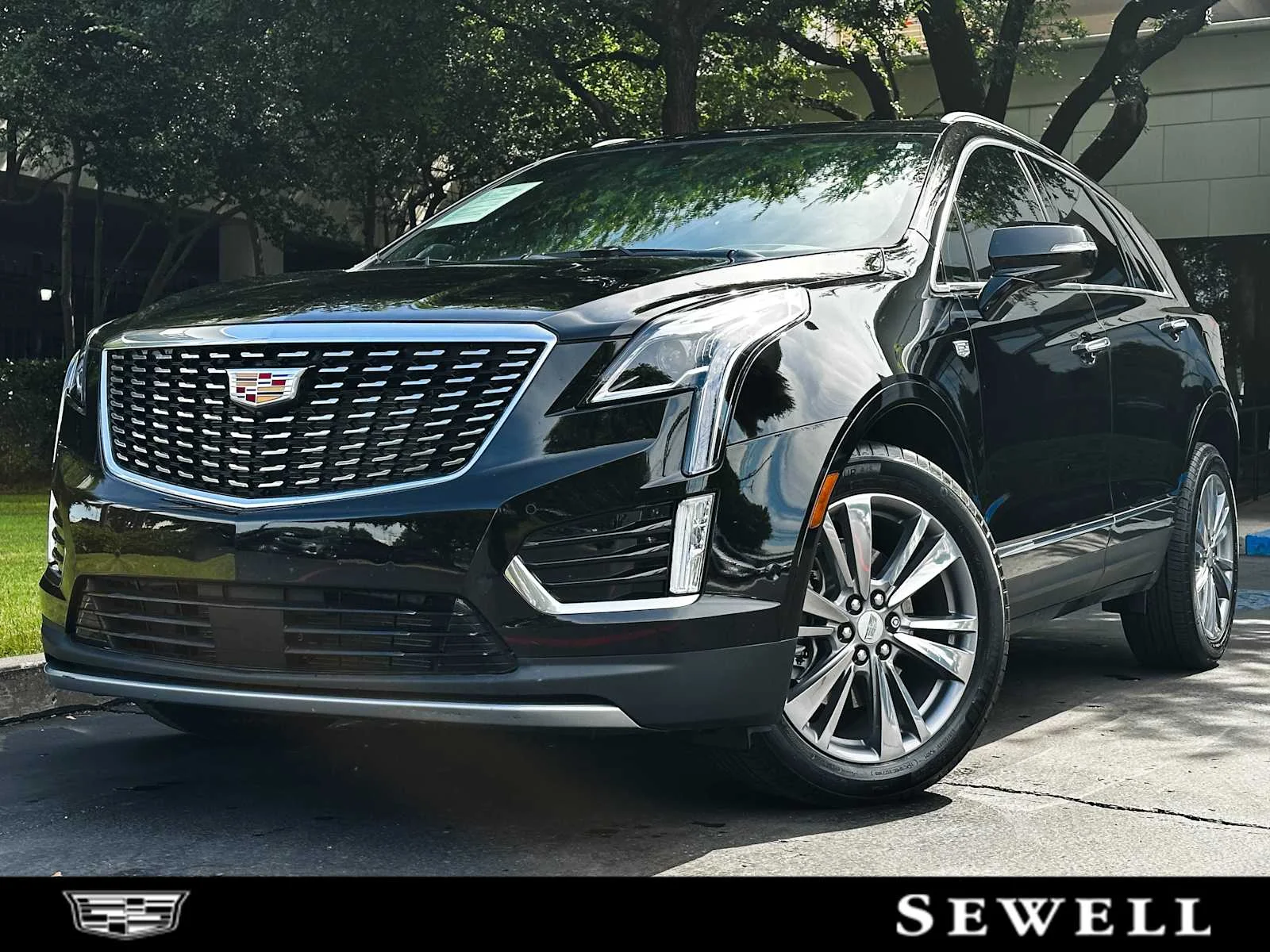 2024 Cadillac XT5 FWD Premium Luxury's photo