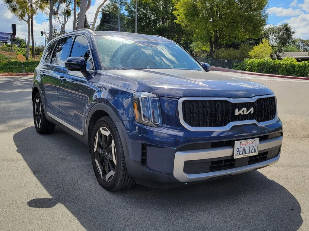 Certified Used 2023 Black Kia EX image 3