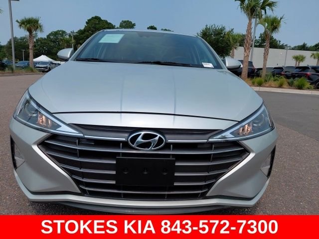 Used 2019 Silver Hyundai SEL image 2