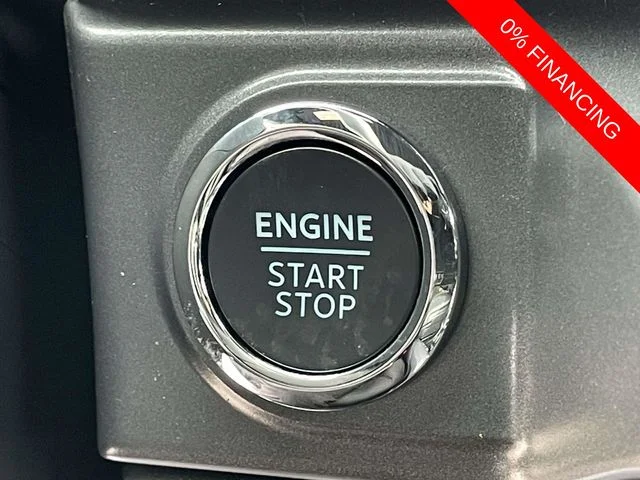 New 2026 Black Ford XLT image 5