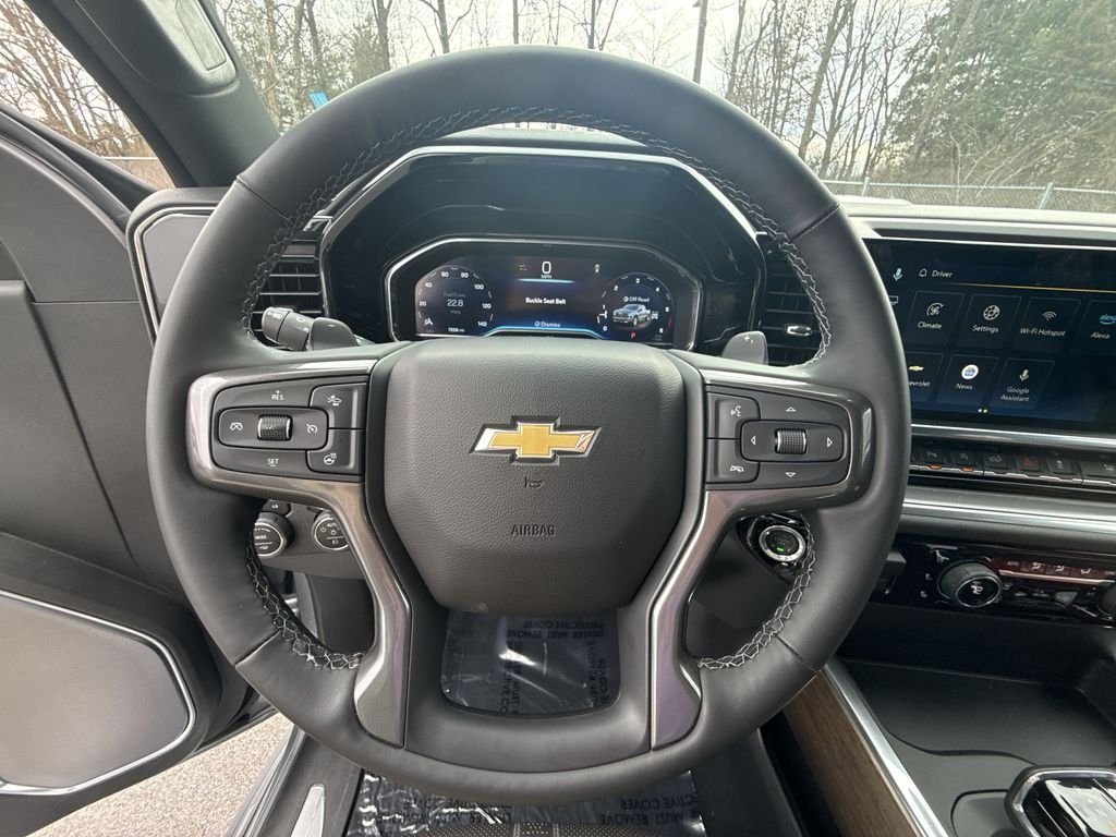 Used 2025 Gray Chevrolet High Country image 14