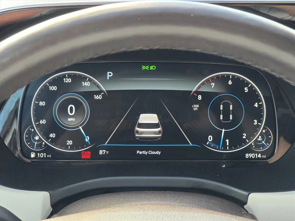 Used 2020 White Hyundai Limited image 7