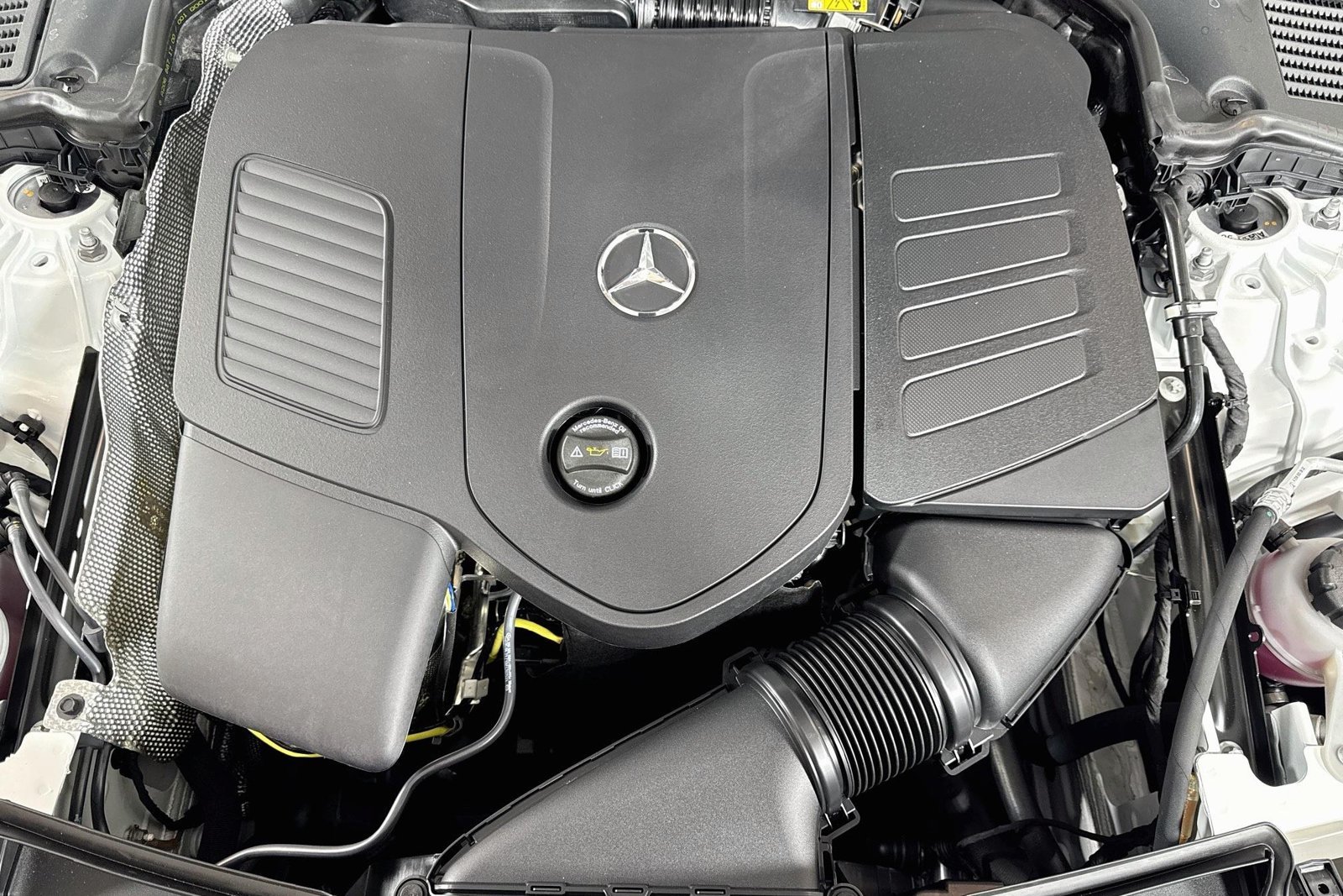 New 2026 Polar White Mercedes-Benz C 300 image 28